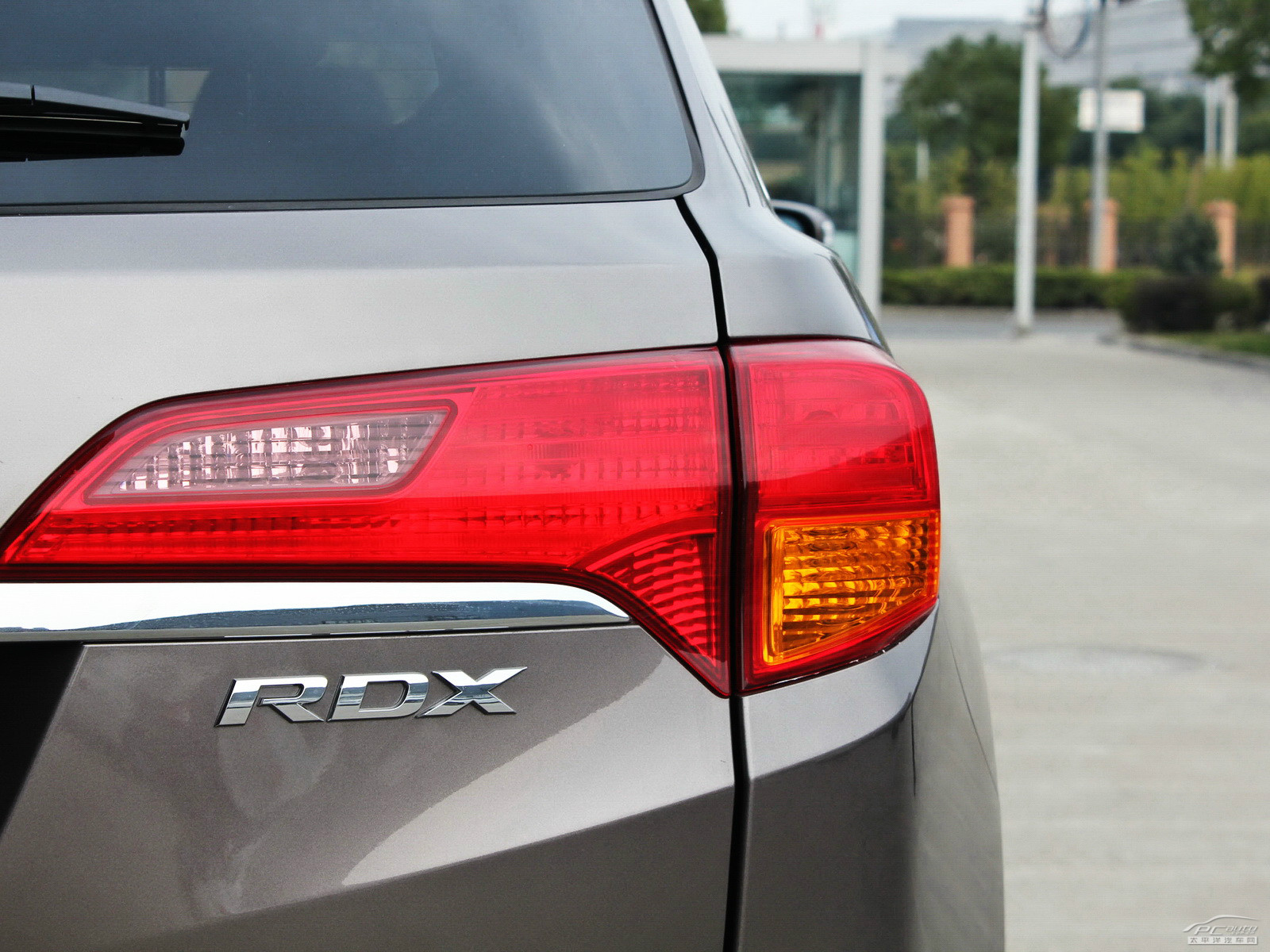 謳歌RDX(進口)外觀高清大圖