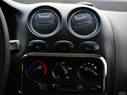 2012款 1.2L 手動運動活力型 2012款 1.2L 手動運動活力型