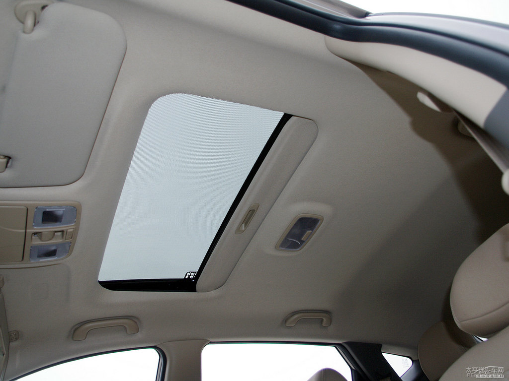 凝灰北京現(xiàn)代ix35空間圖片