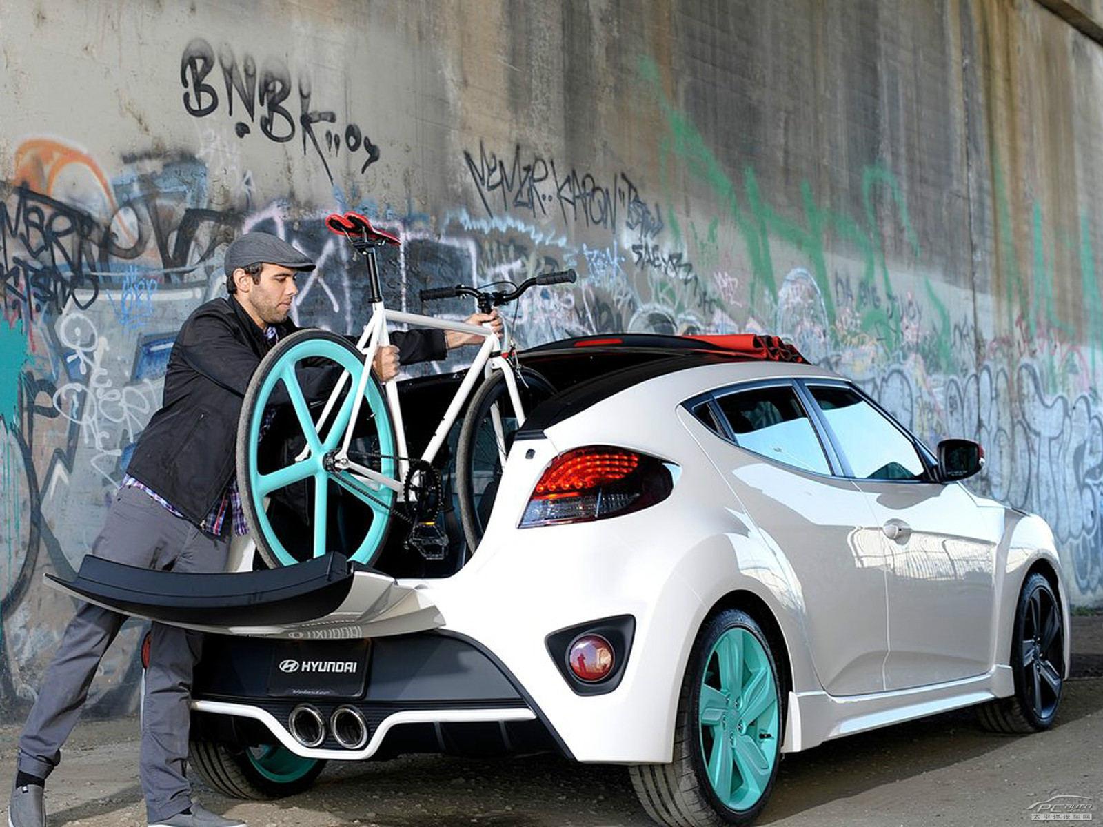 Veloster外觀高清大圖