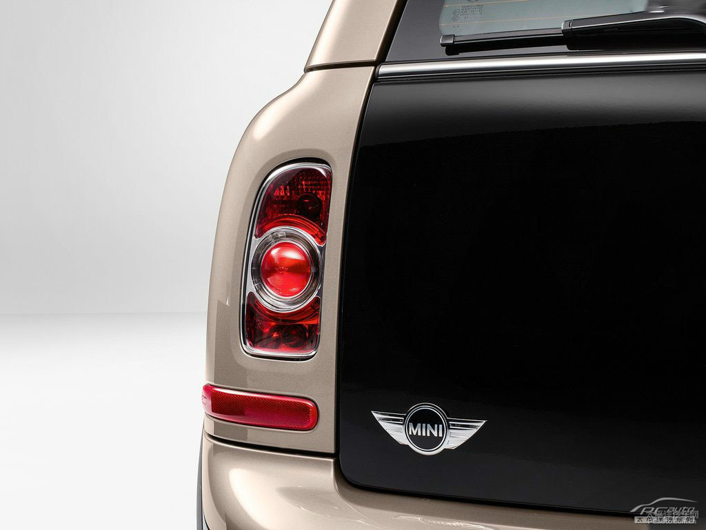 MINI CLUBMAN車尾外觀圖片