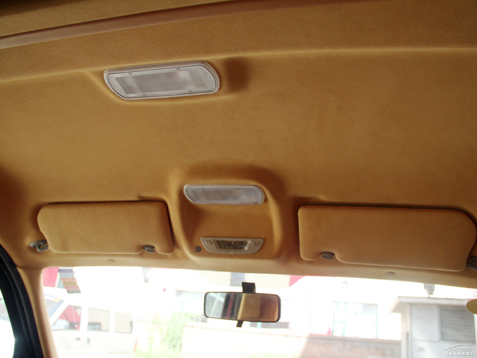 吉利英倫TX4內(nèi)飾高清大圖