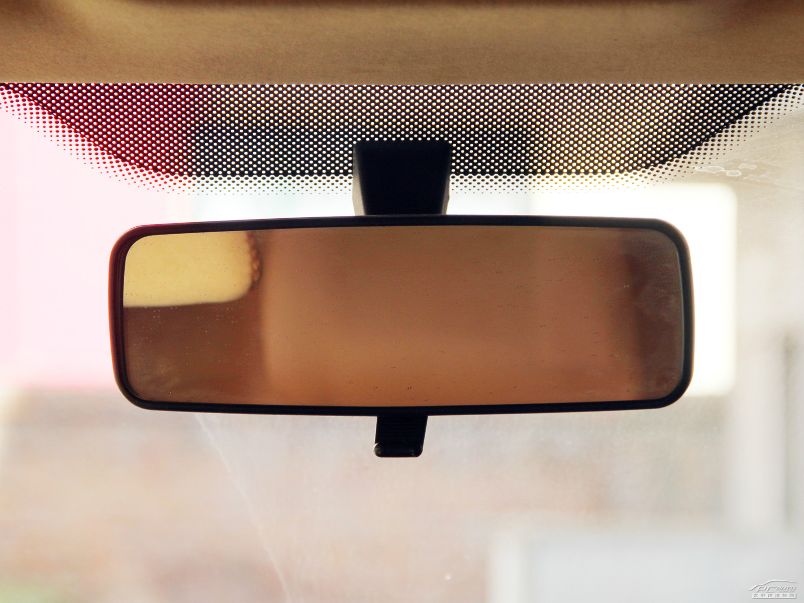 吉利英倫TX4內(nèi)飾高清大圖