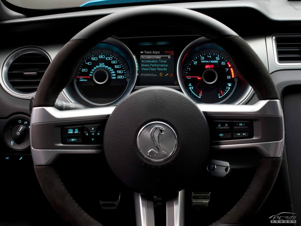 福特Mustang內(nèi)飾高清大圖