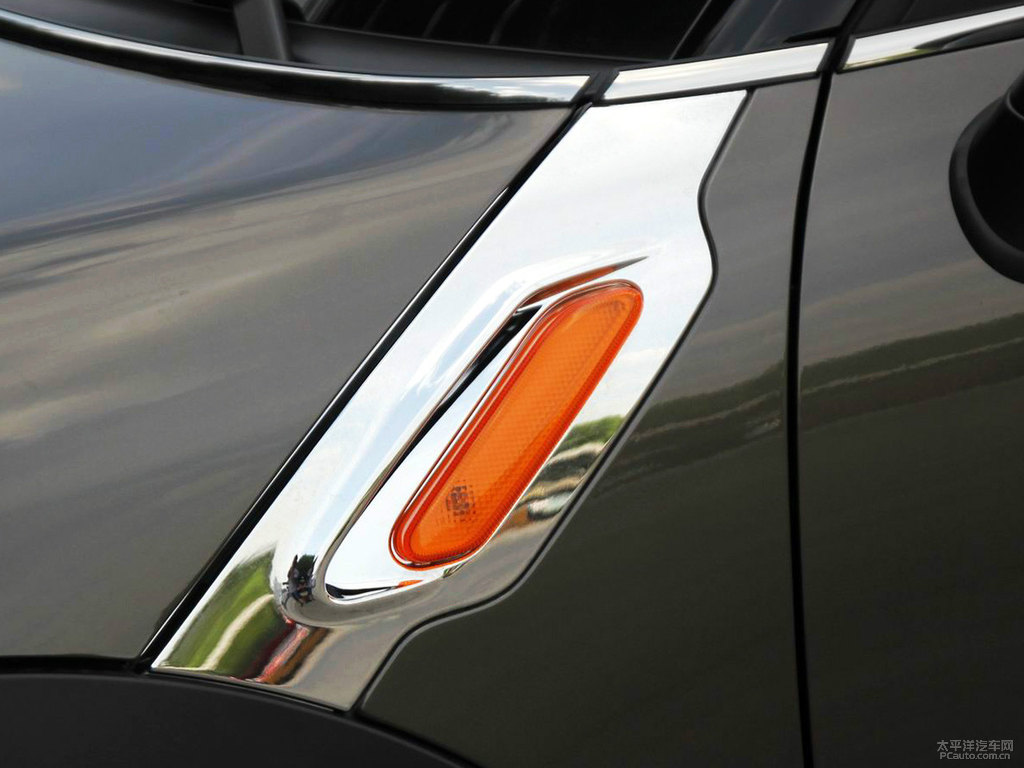 MINI COUNTRYMAN܇(ch)^(gun)DƬ