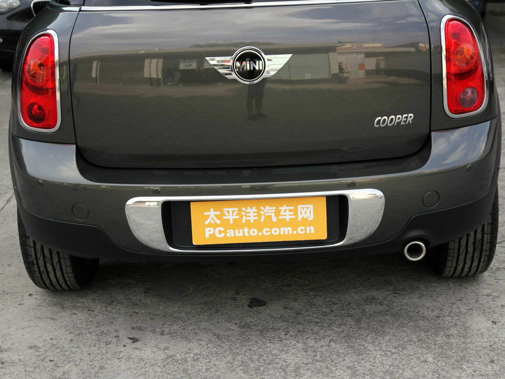 MINI COUNTRYMAN܇(ch)β^DƬ