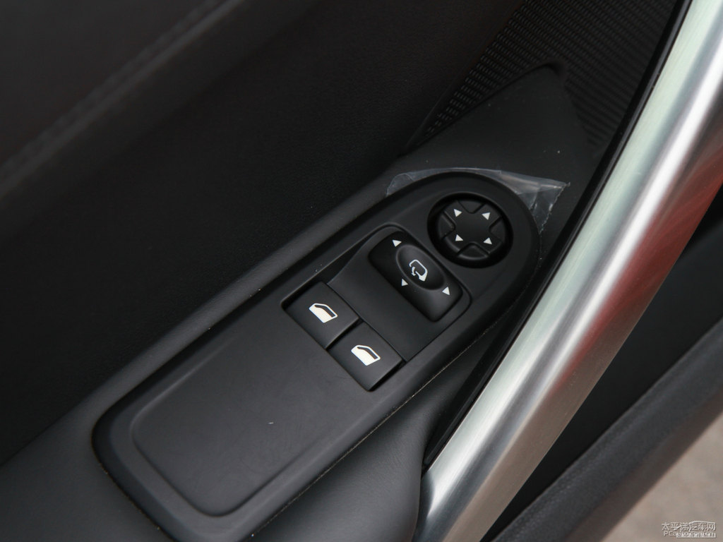 觼t(bio)RCZ܇(ni)DƬ