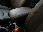 2012款 2.0L 兩驅(qū)豪華型 2012款 2.0L 兩驅(qū)豪華型