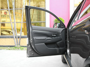 2012款 2.0L 兩驅(qū)豪華型 2012款 2.0L 兩驅(qū)豪華型