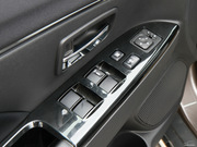 2012款 2.0L 兩驅(qū)豪華型 2012款 2.0L 兩驅(qū)豪華型