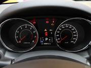 2012款 2.0L 兩驅(qū)豪華型 2012款 2.0L 兩驅(qū)豪華型