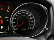 2012款 2.0L 兩驅(qū)豪華型 2012款 2.0L 兩驅(qū)豪華型