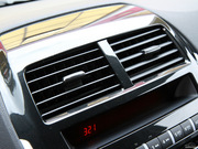 2012款 2.0L 兩驅(qū)豪華型 2012款 2.0L 兩驅(qū)豪華型