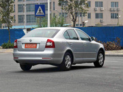 2013款 1.6L 手自動一體 逸杰版