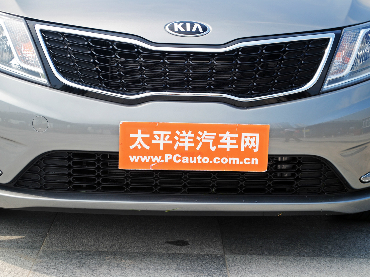 起亞K2外觀高清大圖