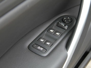 2013款 2.3L 自動尊馭型 2013款 2.3L 自動尊馭型