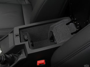 2013款 2.3L 自動尊馭型 2013款 2.3L 自動尊馭型