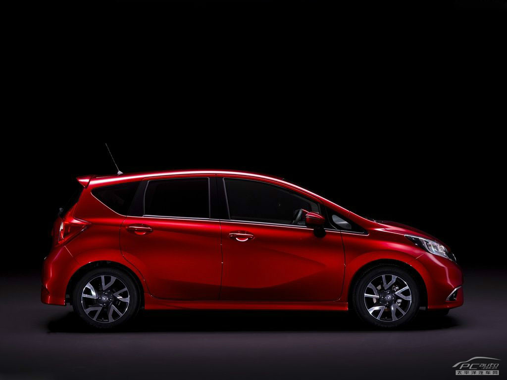 日產(chǎn)Note外觀高清大圖