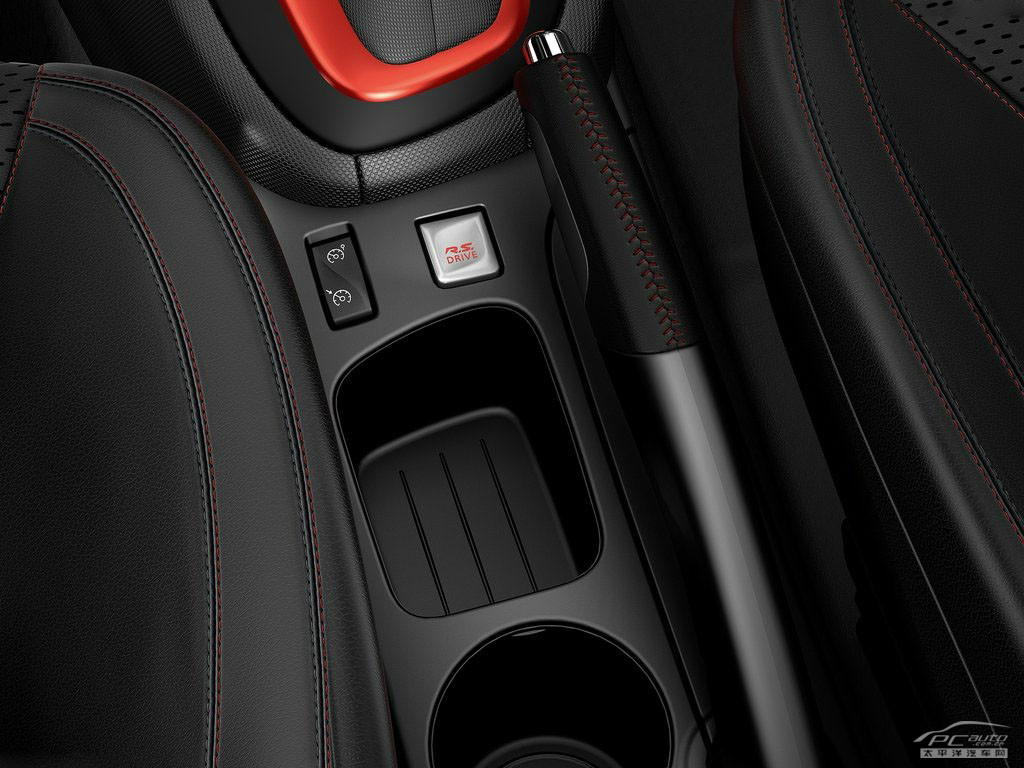 雷諾Clio內(nèi)飾高清大圖