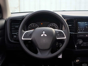 2013款 2.0L 兩驅(qū)運動導(dǎo)航版5座 2013款 2.0L 兩驅(qū)運動導(dǎo)航版5座