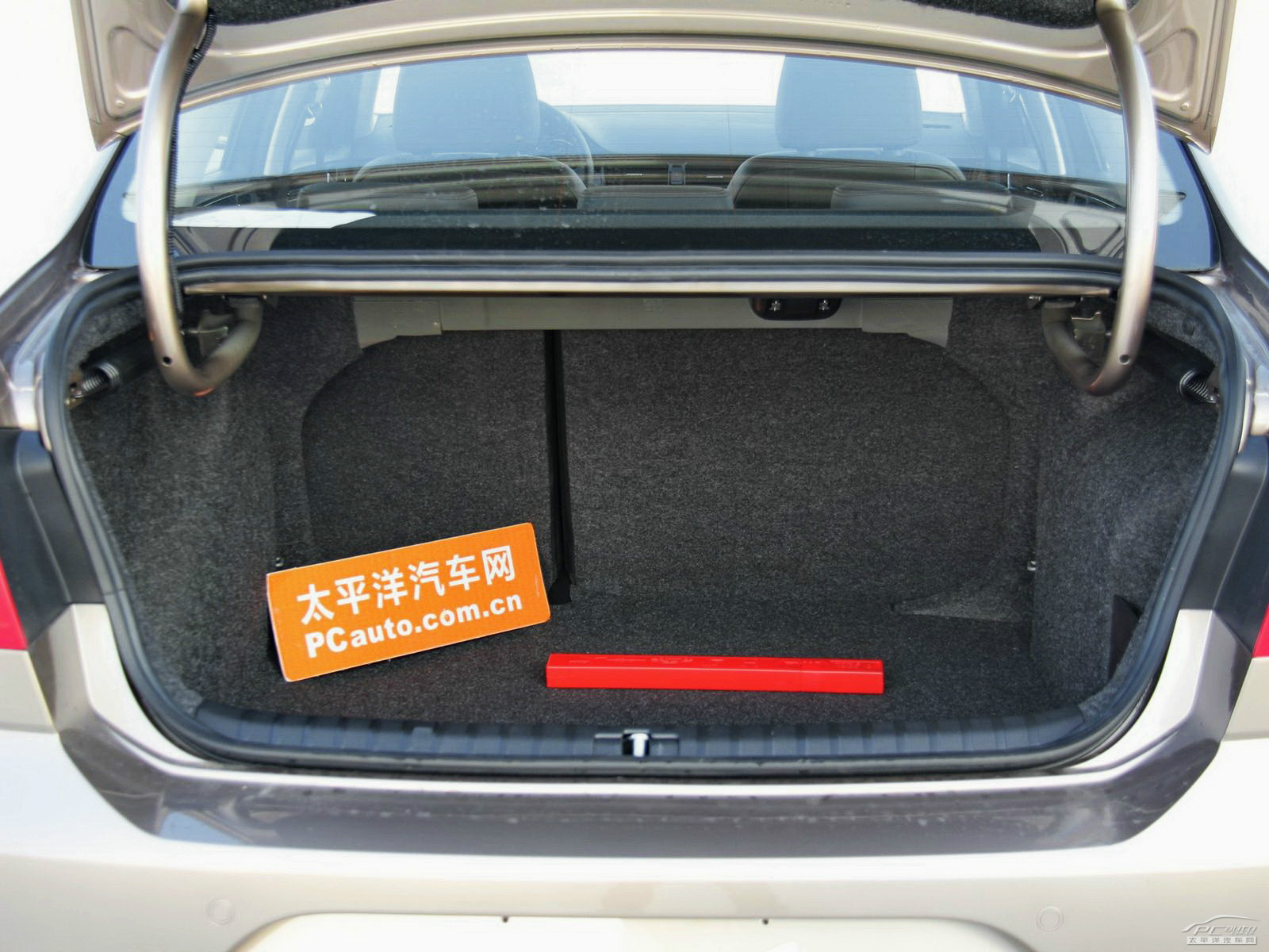 寶來空間高清大圖