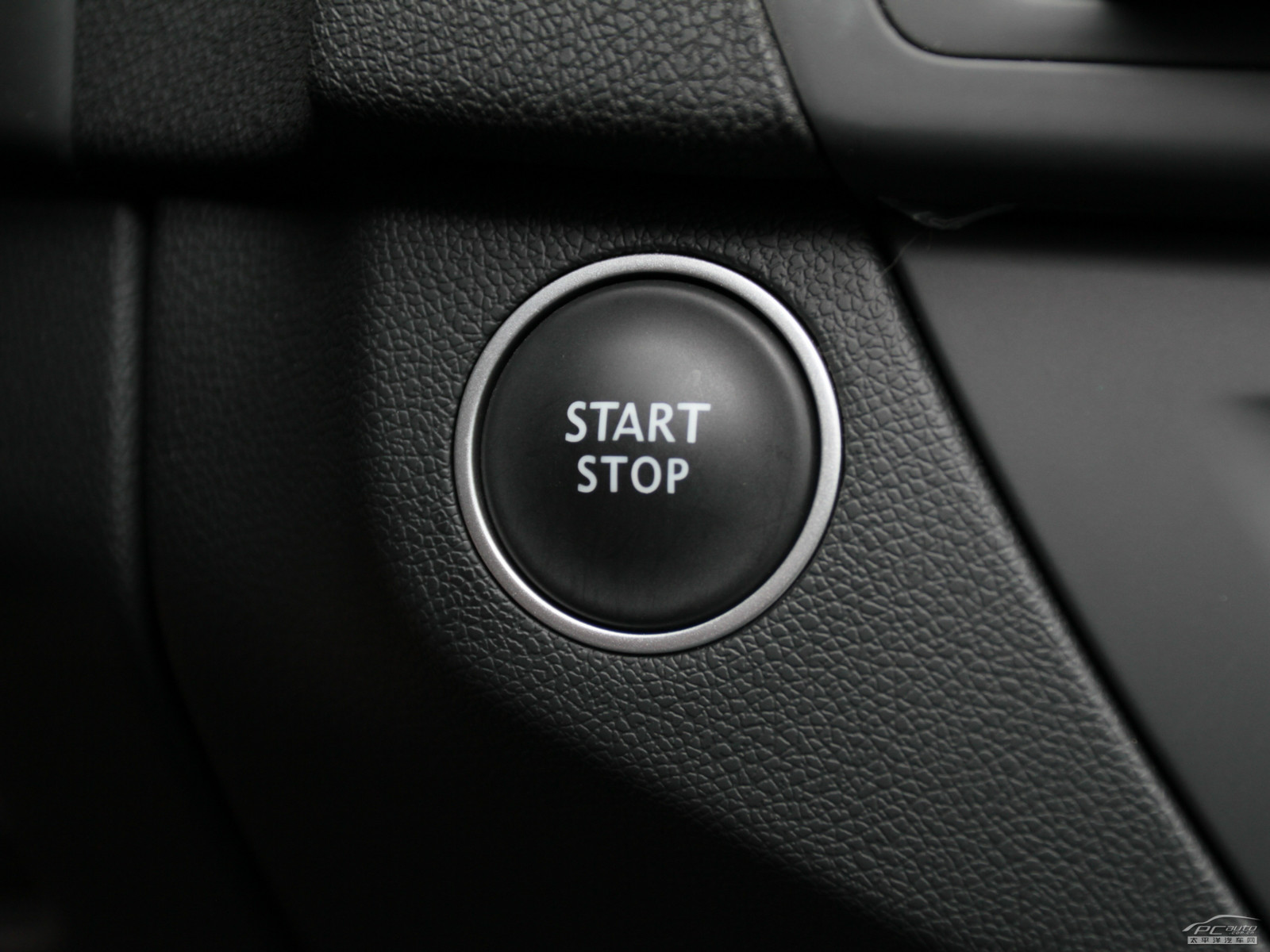 拉古那內(nèi)飾高清大圖