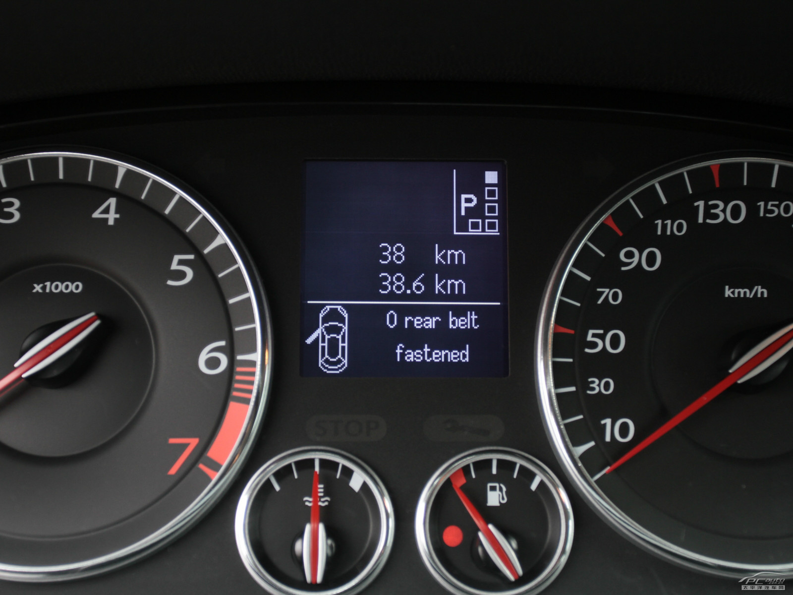 拉古那內(nèi)飾高清大圖