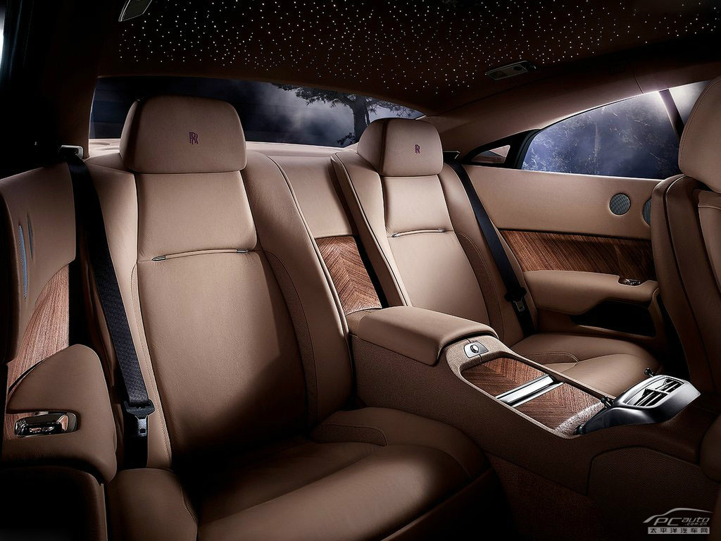 魅影內(nèi)飾高清大圖