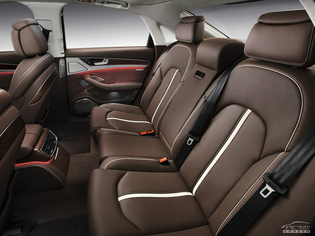 奧迪A8內飾高清大圖