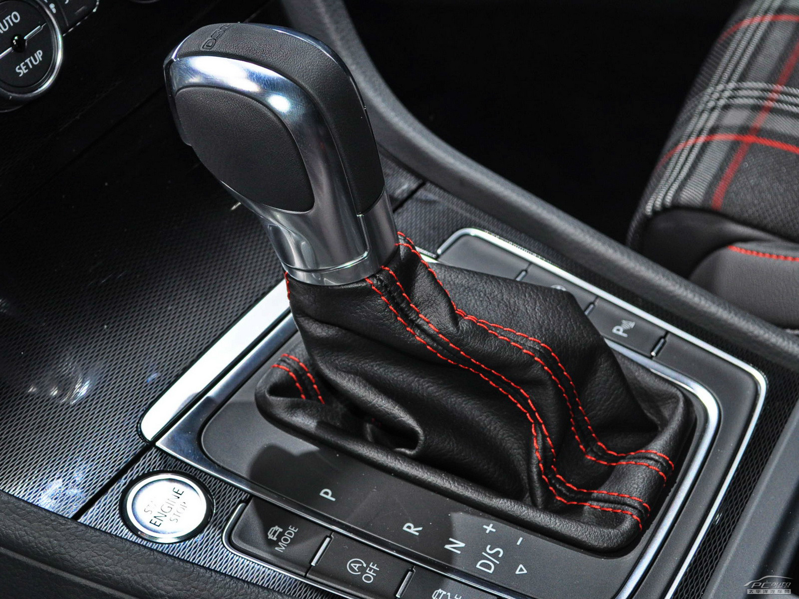 高爾夫(進(jìn)口)內(nèi)飾高清大圖