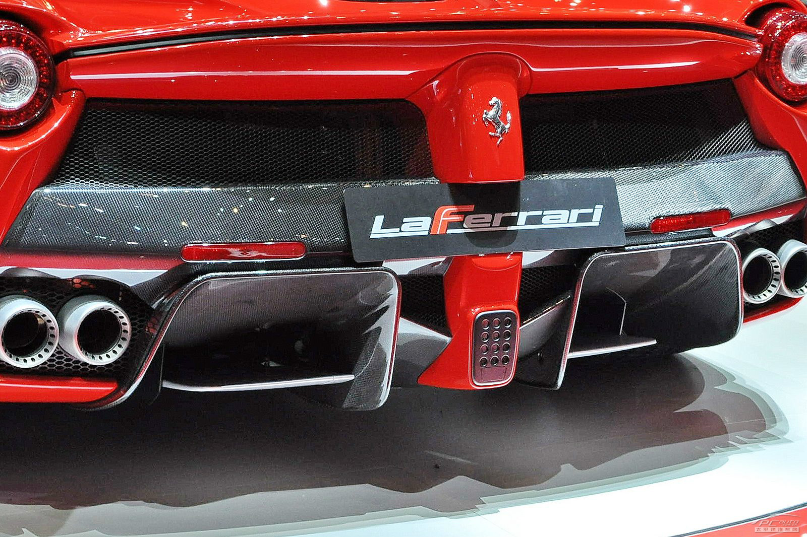 法拉利LaFerrari外觀高清大圖