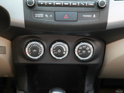 2012 Ž 2.4L rЌ(do)