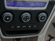 2012款 1.8L 手動(dòng) 兩驅(qū)精英型  2012款 1.8L 手動(dòng) 兩驅(qū)精英型