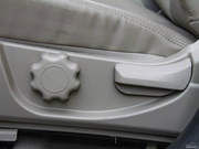 2012款 1.8L 手動(dòng) 兩驅(qū)精英型  2012款 1.8L 手動(dòng) 兩驅(qū)精英型