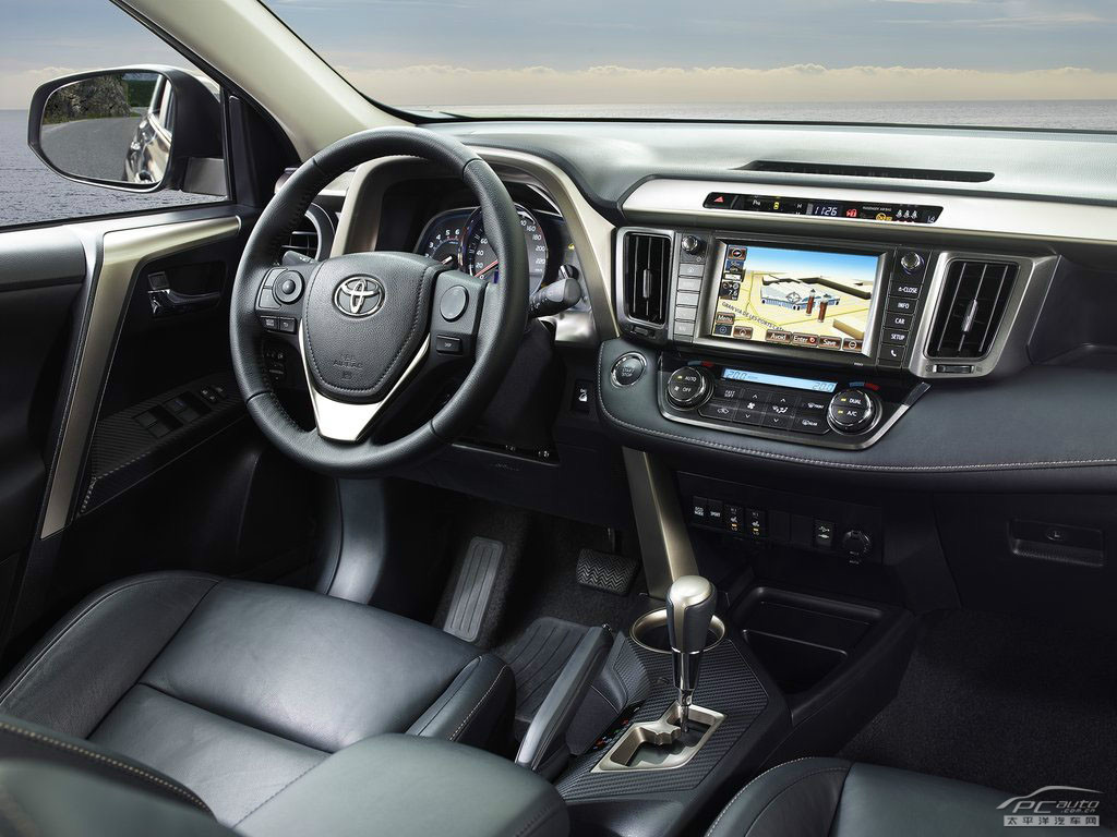 豐田RAV4(海外)內(nèi)飾高清大圖