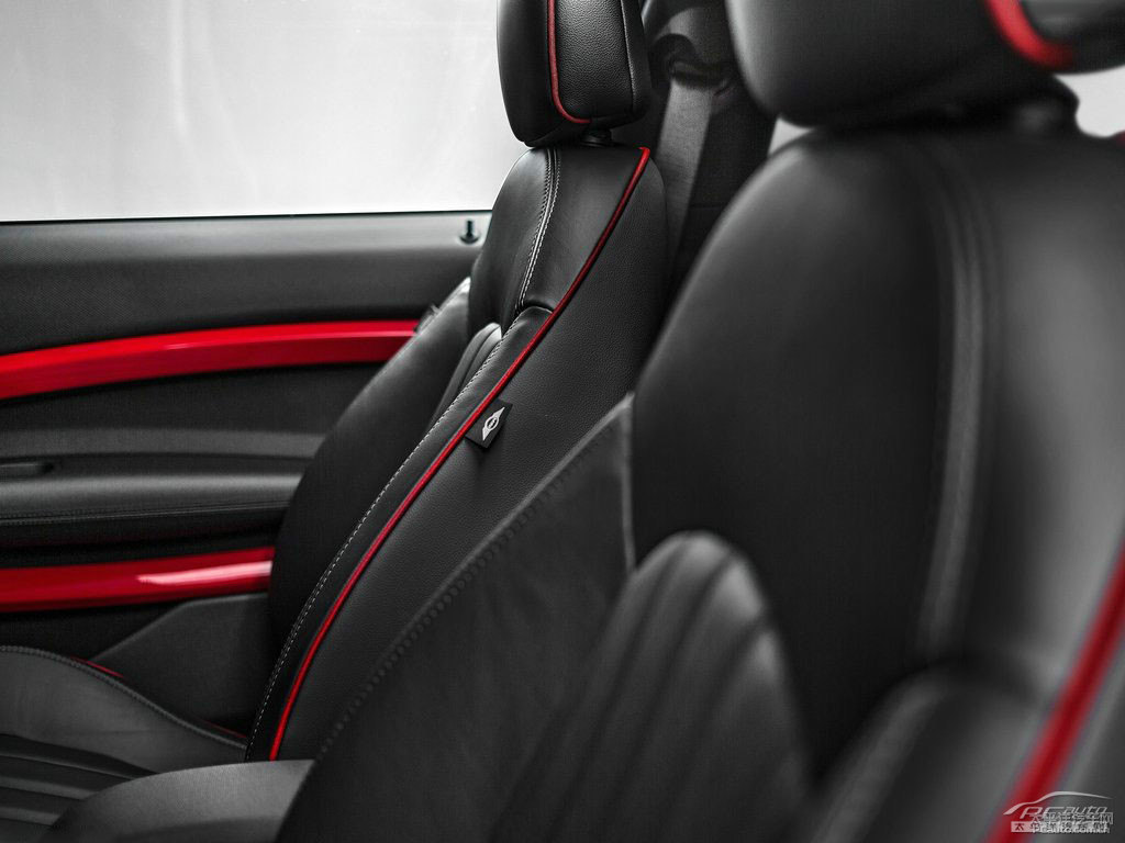 MINI JCW PACEMAN(ni)DƬ