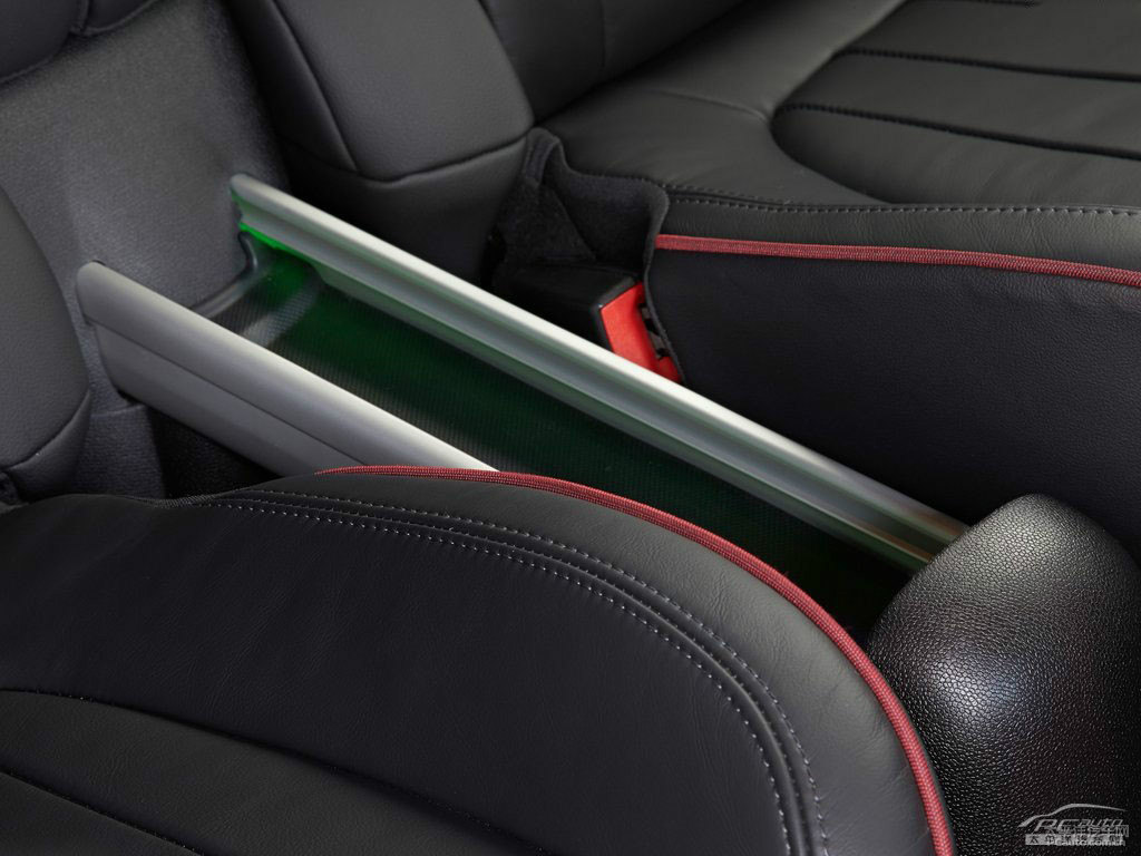 MINI JCW PACEMAN(ni)DƬ