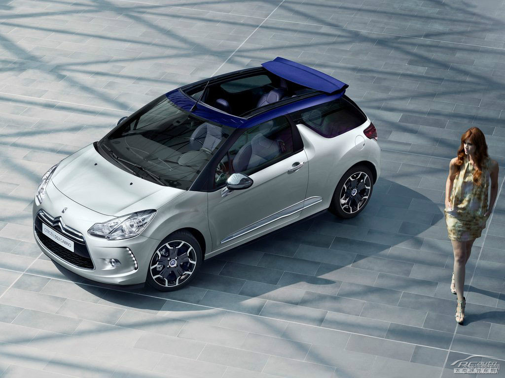 DS 3^DƬ