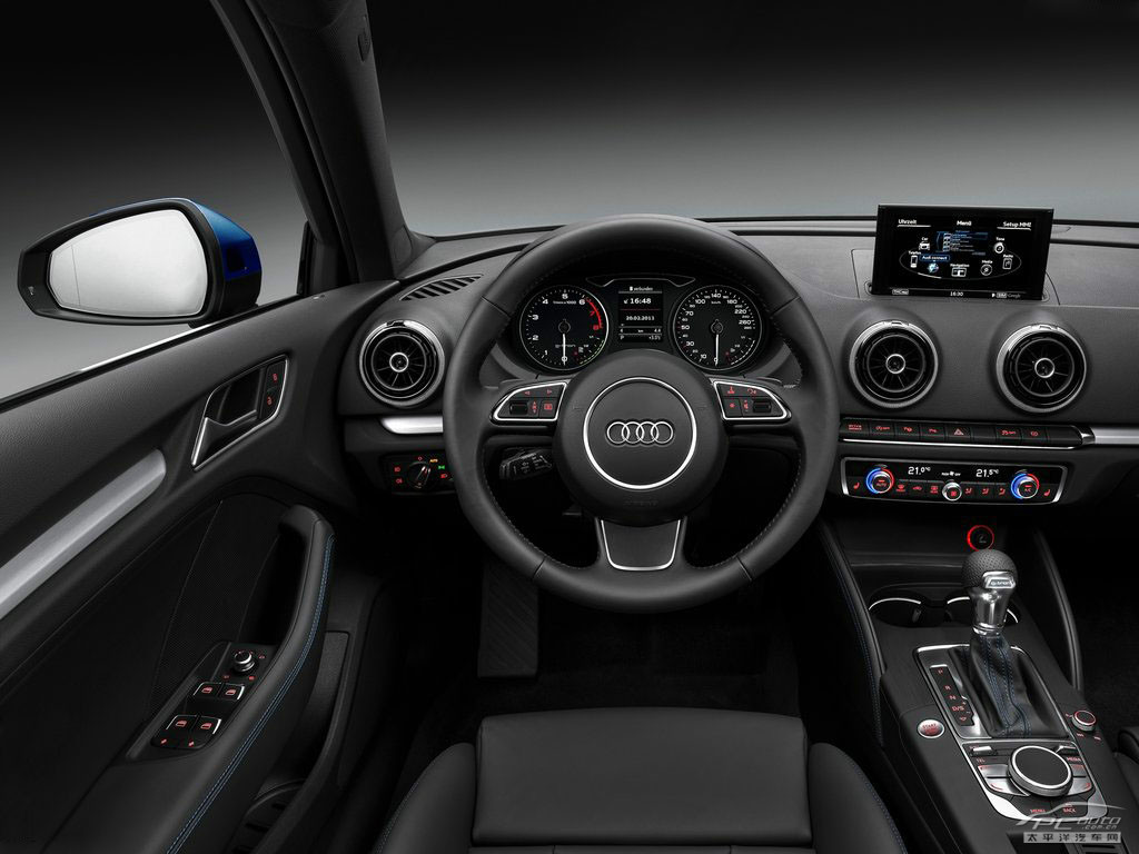 奧迪A3(進(jìn)口)內(nèi)飾高清大圖