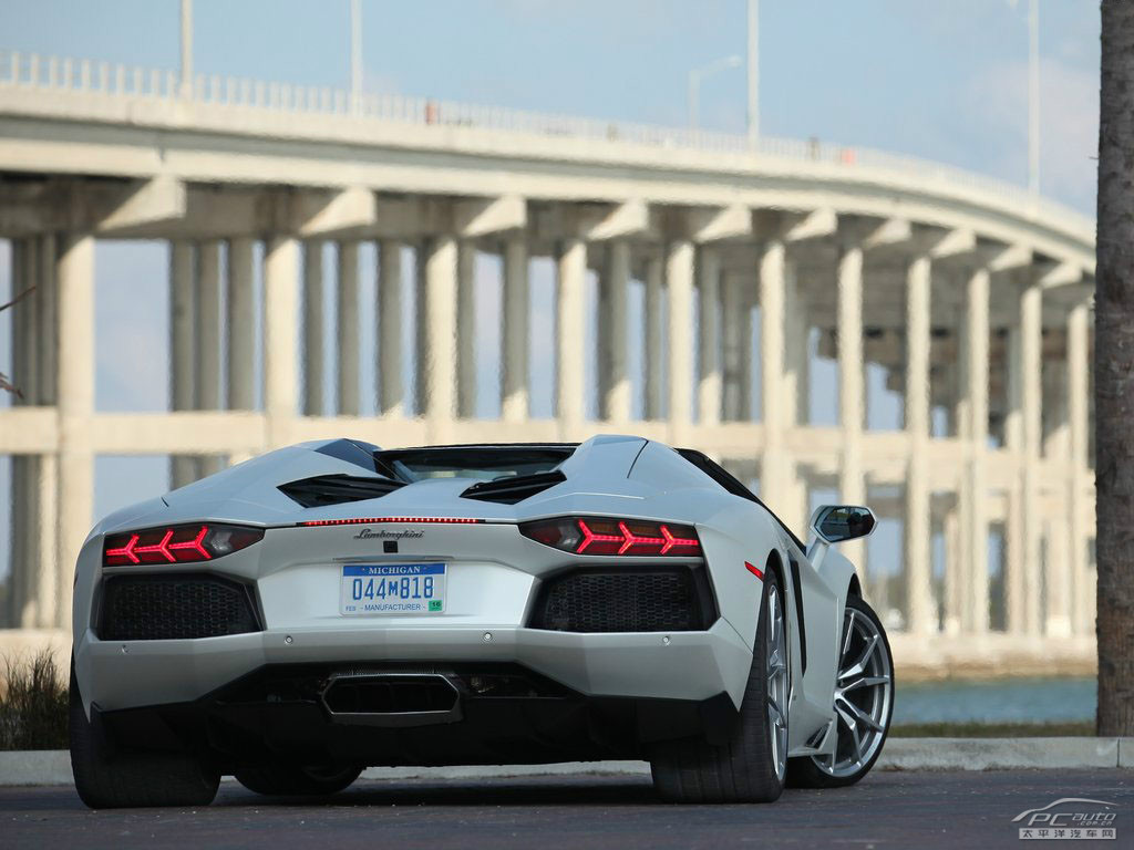 Aventador外觀高清大圖