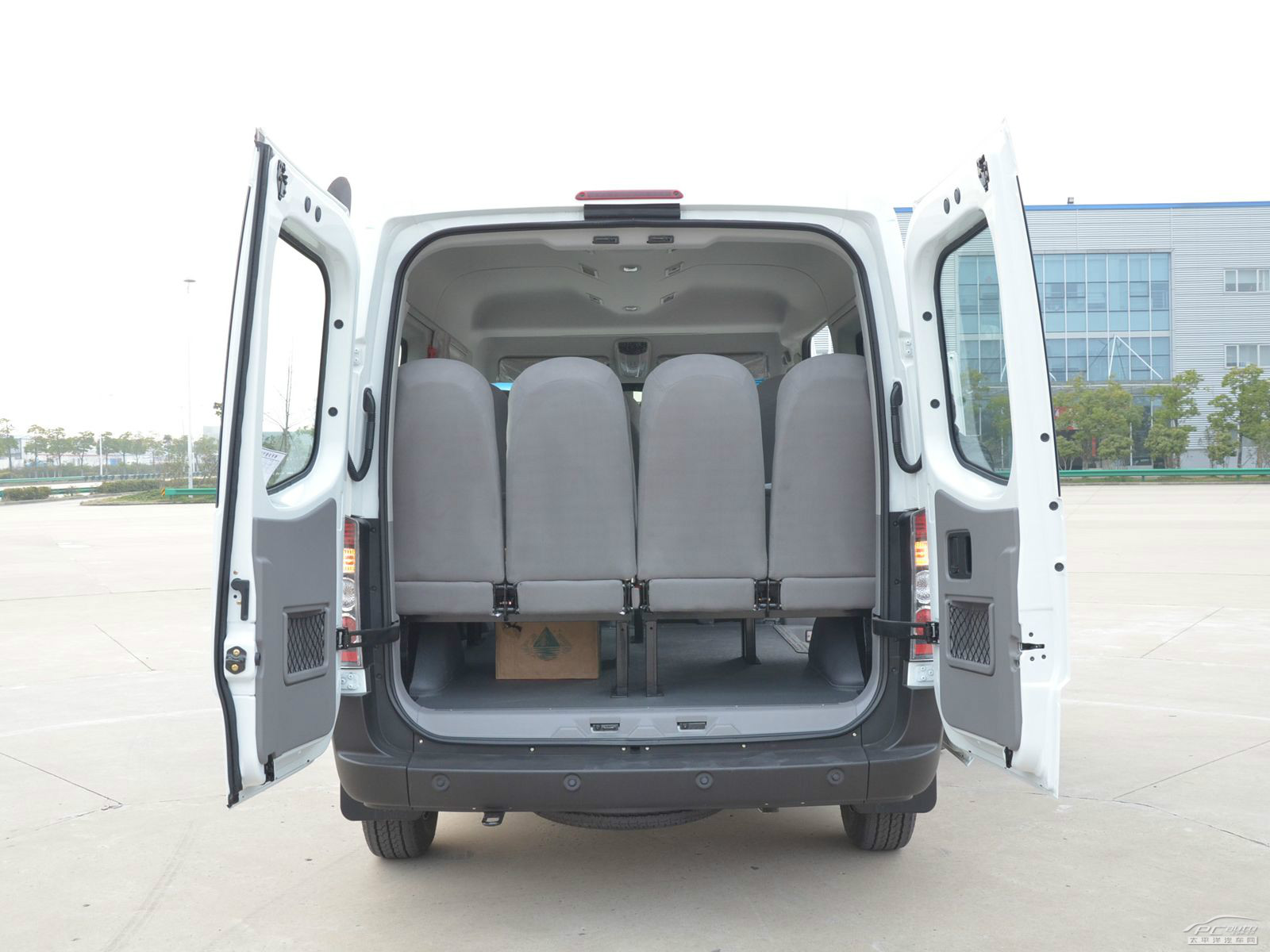 星銳內(nèi)飾高清大圖