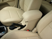 2013款 三廂 1.5L 手動(dòng)精英型 2013款 三廂 1.5L 手動(dòng)精英型