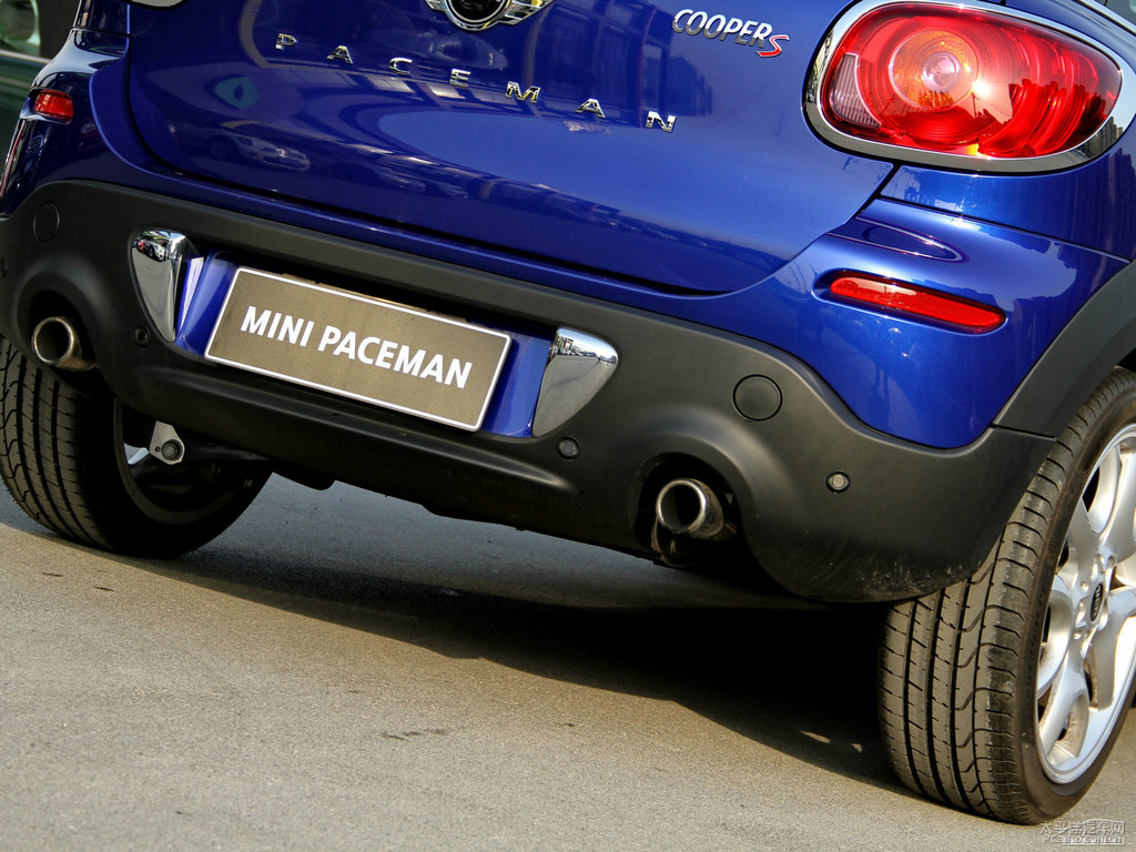 {ɫMINI PACEMAN܇β^DƬ