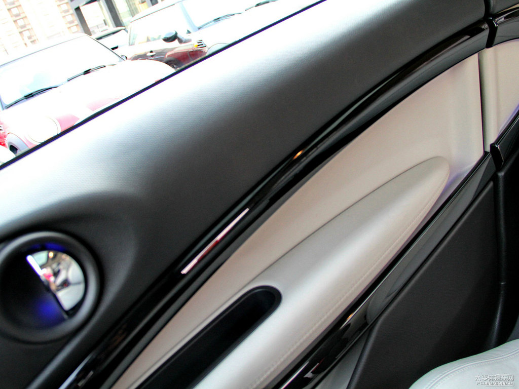 {ɫMINI PACEMAN܇(ni)DƬ
