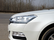 2013款 2.0L 自動尊享型 2013款 2.0L 自動尊享型