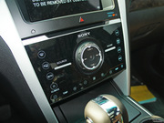 2013款 3.5L 四驅(qū)尊享型 2013款 3.5L 四驅(qū)尊享型
