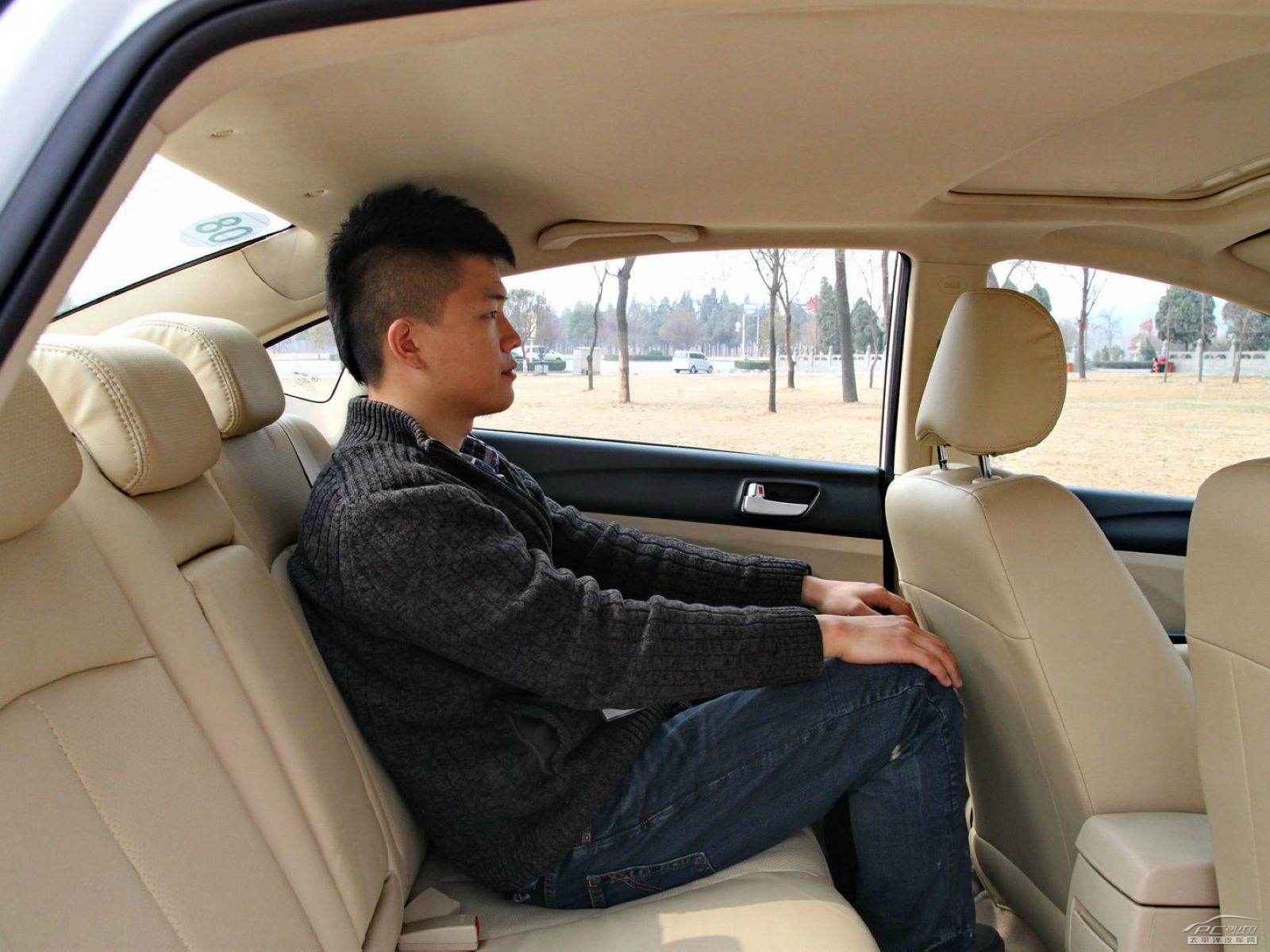 海馬M3空間高清大圖