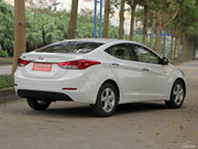2012款 1.6L 自動尊貴型 2012款 1.6L 自動尊貴型