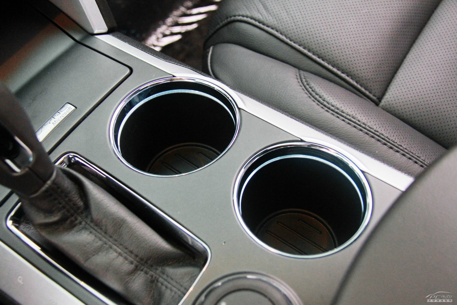 探險者(進口)空間高清大圖