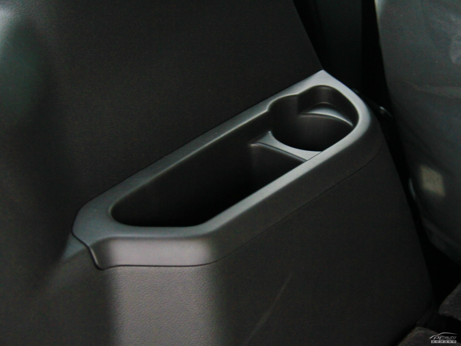 探險(xiǎn)者(進(jìn)口)空間高清大圖